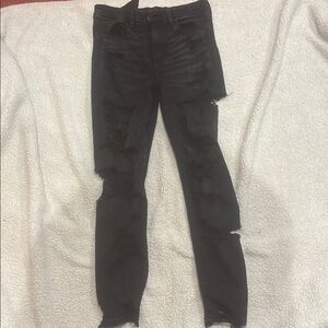 Black Distressed Women's Jeans